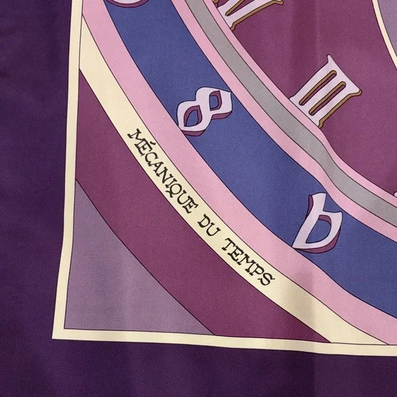 Hermès "Mécanique du Temps" silk scarf - Picture 3 of 4